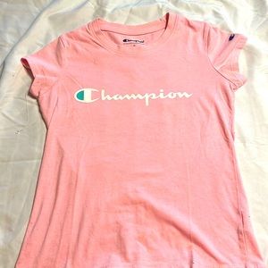 Champion tee medium